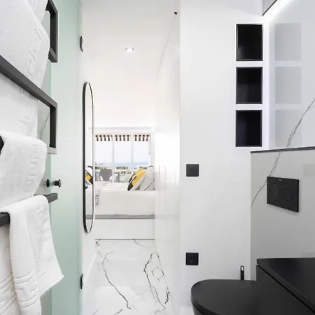 Lujo Borinquen 403 Vista Al Mar Apartament Playa Feñabe